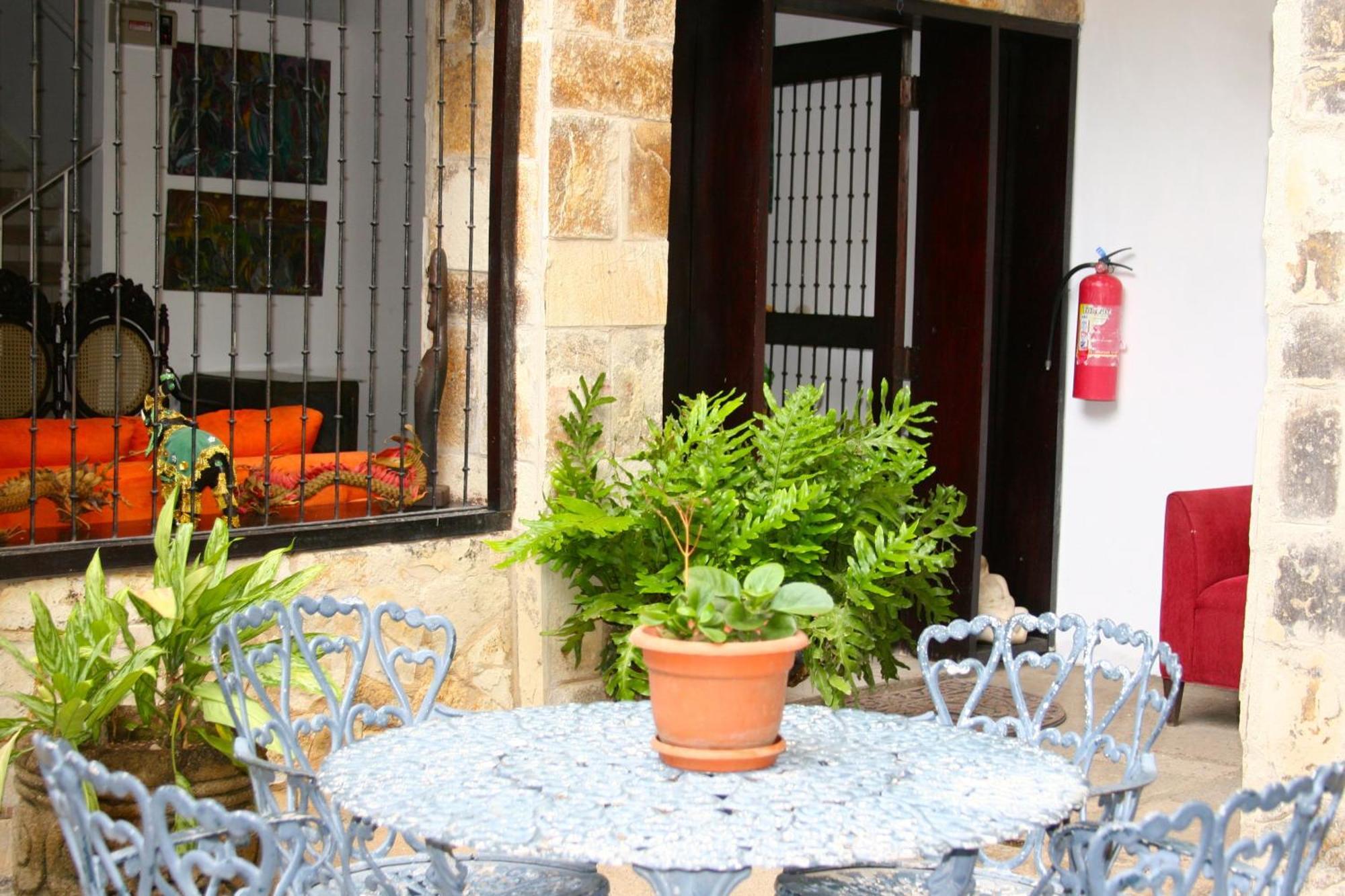 La Posada Del Arcangel Μανάγκουα Δωμάτιο φωτογραφία